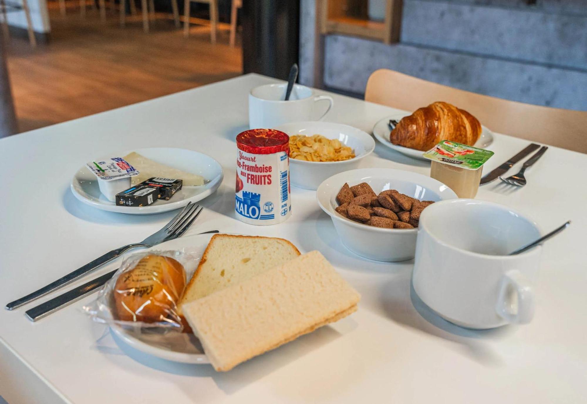 ibis budget Strasbourg Quartier Palais des Congrés Schiltigheim Esterno foto